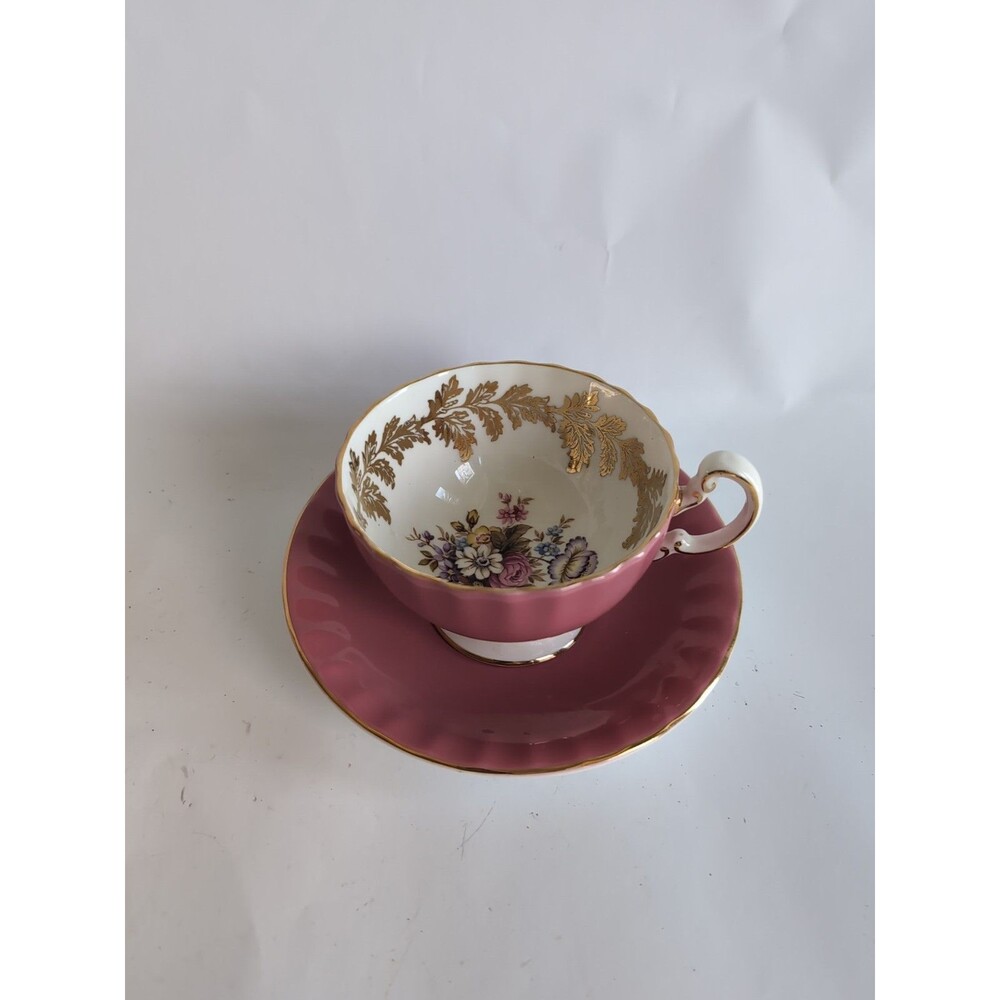 Vtg Aynsley Tea Cup & Saucer Set Pink Gold Floral Bone China England